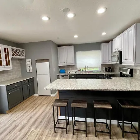 Downtown Sarasota House By Siesta Key, Golfing And Pinecraft Villa